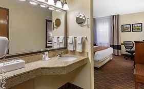 Comfort Inn & Suites Branson Meadows